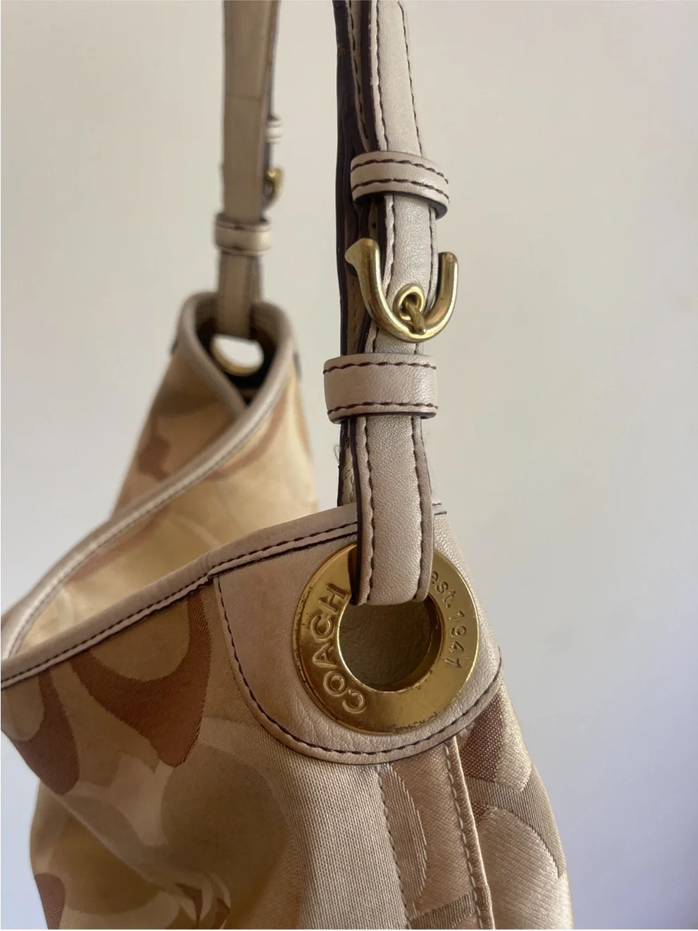 Coach Beige/Tan Signature Shoulder Bag